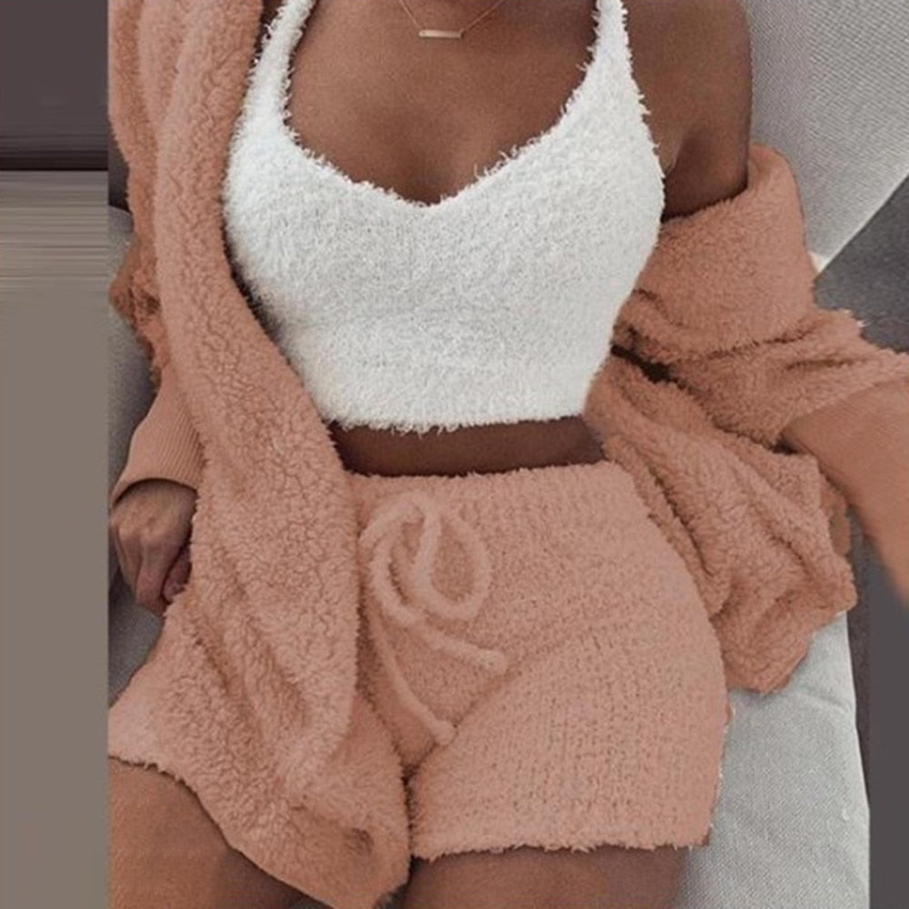 Alayah™| Fuzzy Fleece Set